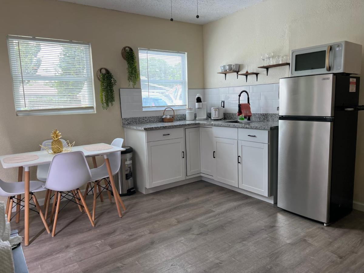 Apartment Near Tpa Airport Tampa Bagian luar foto